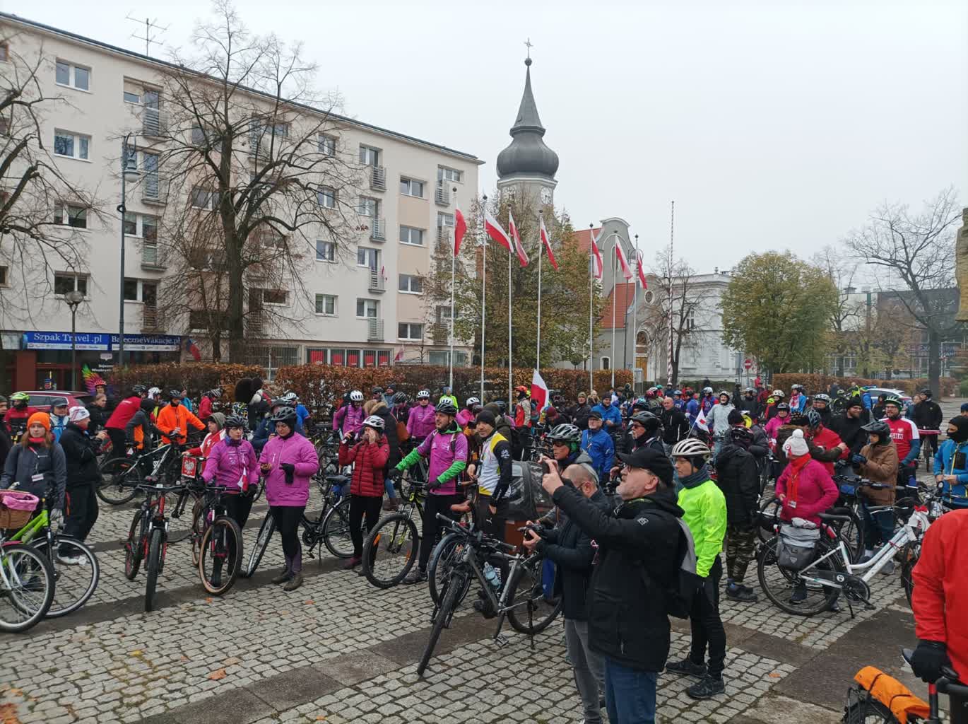 Rajd „Rowerowa Niepodległa” w Zielonej Górze Radio Zachód - Lubuskie