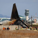 Katastrofa samolotu Jeju Air na lotnisku Muan. Fot. PAP/EPA/YONHAP