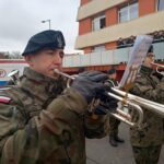 Wojskowi zagrali kolędy w żagańskim szpitalu [ZDJĘCIA] Radio Zachód - Lubuskie