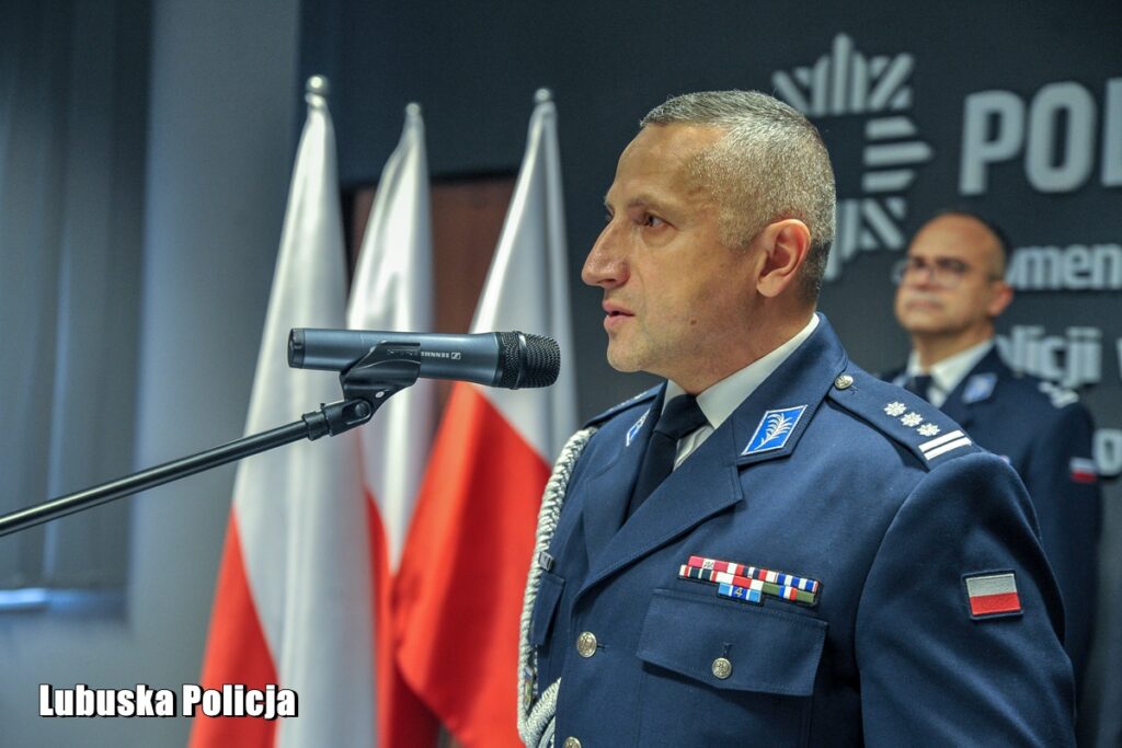 34 nowych policjantów złożyło ślubowanie w Gorzowie Wlkp. Gdzie będą pełnić służbę? [GALERIA ZDJĘĆ] Radio Zachód - Lubuskie