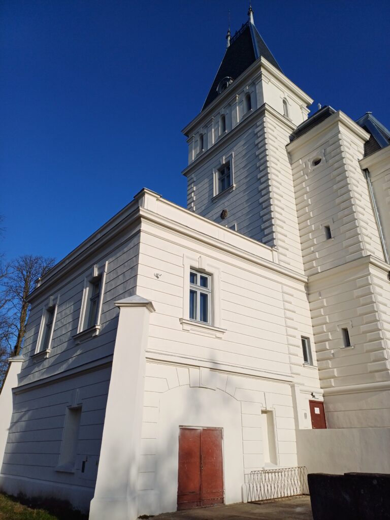 Pałac w Trzebiechowie po remoncie (ZDJĘCIA) Radio Zachód - Lubuskie