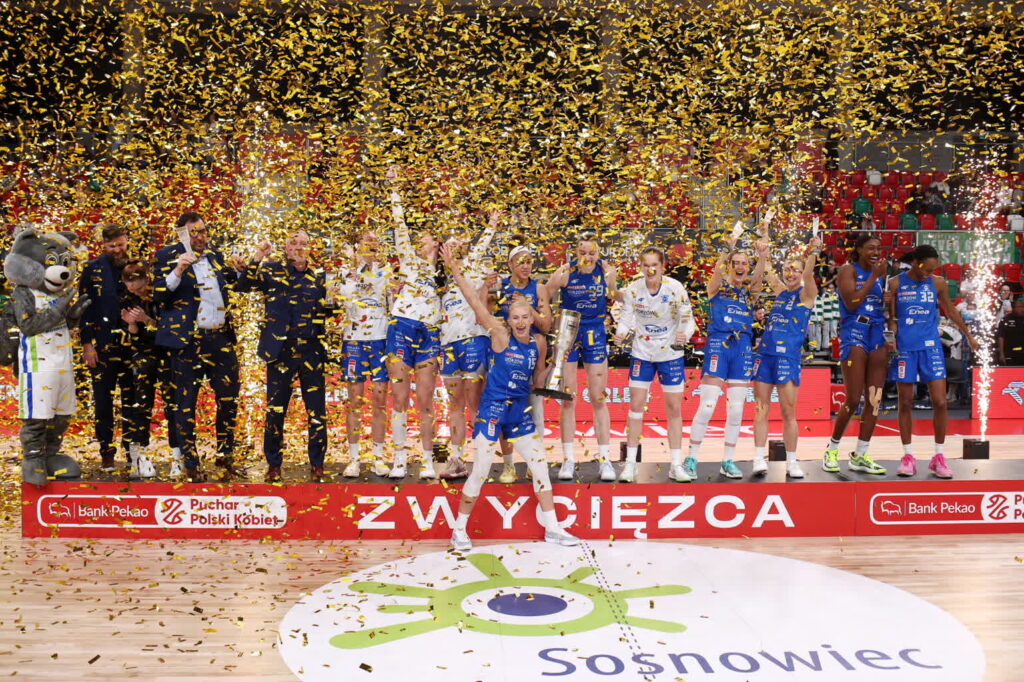 Gorzowskie koszykarki z historycznym triumfem! Radio Zachód - Lubuskie