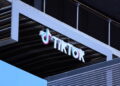 TikTok. Fot. EPA/Allison Dinner