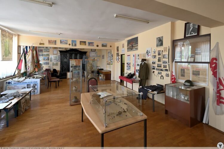 Izba Pamięci w Jasieniu budzi emocje 9 fot. dolnyslask.org