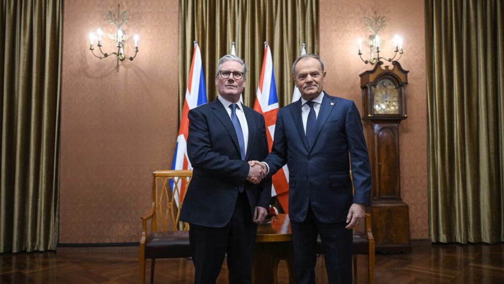 Premier RP Donald Tusk i premier premier Wielkiej Brytanii Keir Starmer. Fot. PAP/Marcin Obara