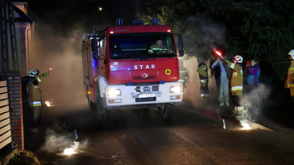 "Babcia" idzie na emeryturę! Strażacy z Letnicy mają nowy wóz! Radio Zachód - Lubuskie