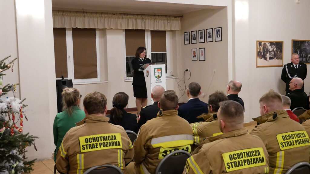 "Babcia" idzie na emeryturę! Strażacy z Letnicy mają nowy wóz! Radio Zachód - Lubuskie