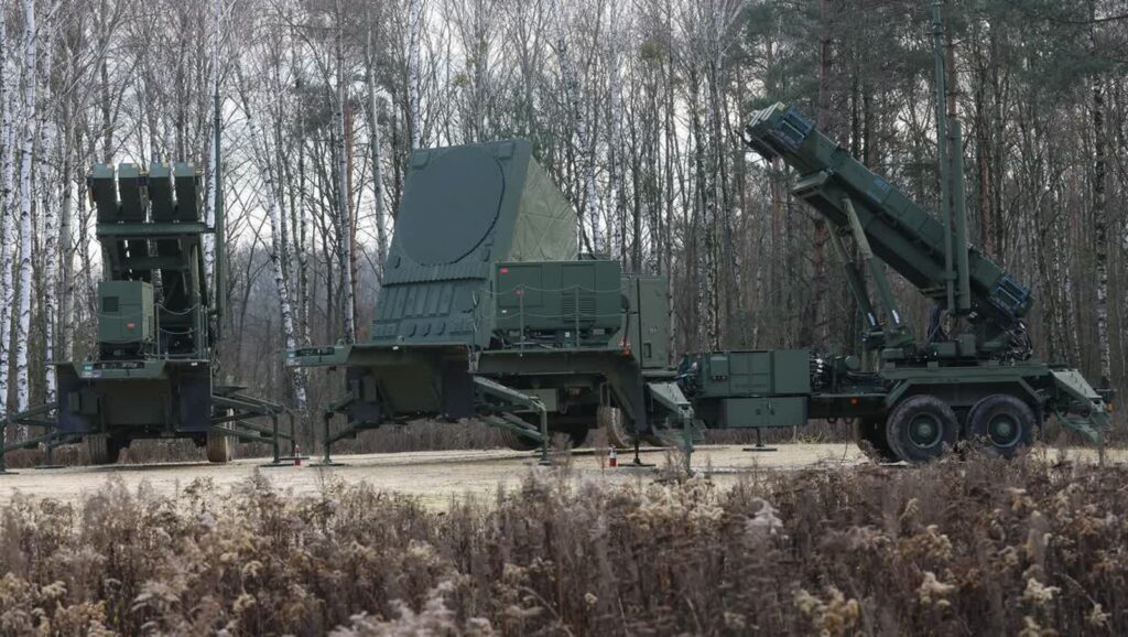 Trening wstępnej gotowości operacyjnej systemu Patriot 37 Fot. PAP/Marian Zubrzycki