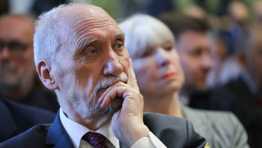 Antoni Macierewicz Fot. PAP/Rafał Guz