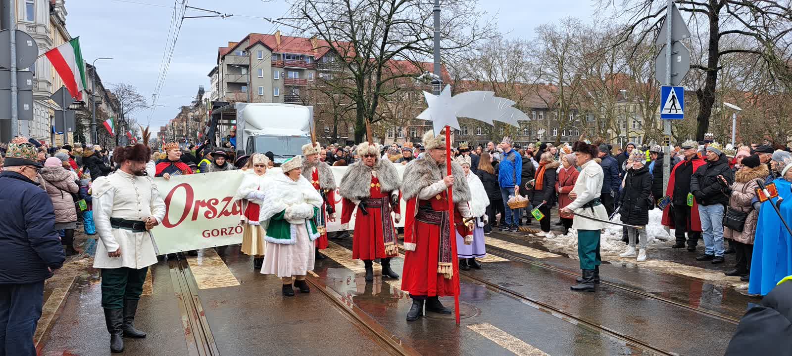Orszak Trzech Króli przeszedł ulicami Gorzowa Radio Zachód - Lubuskie