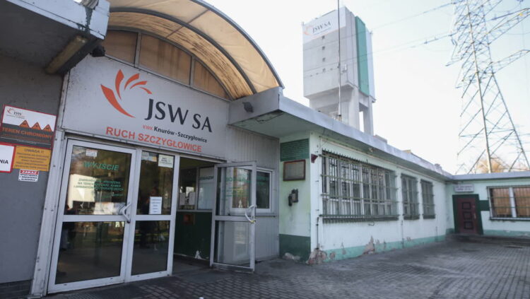 Teren kopalni Knurów-Szczygłowice w Knurowie, fot. PAP/Michał Meissner