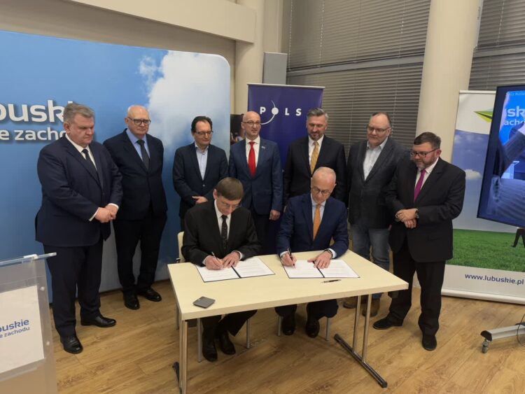 Lubuskie rozpoczyna współpracę z Polską Agencją Kosmiczną Radio Zachód - Lubuskie