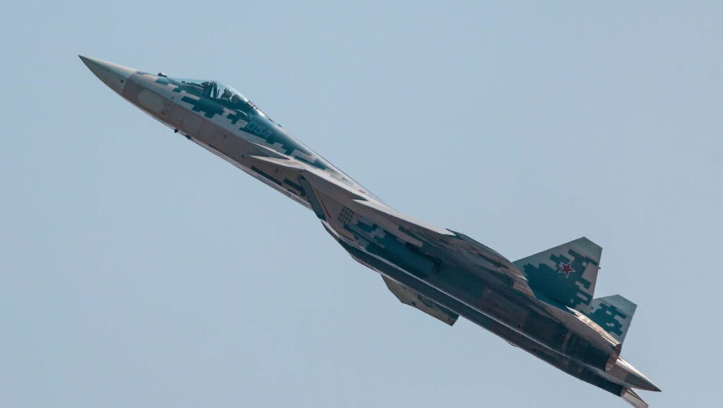 Rosyjski samolot naruszył polską przestrzeń powietrzną 1 Rosyjski samolot (zdjęcie ilustracyjne). Fot. EPA/ALEX PLAVEVSKI