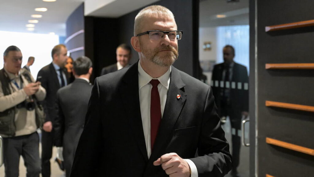 Grzegorz Braun. Fot. PAP/Daniel Gnap