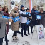 Miejscy i wojewódzcy radni Koalicji Obywatelskiej wystartowali z kampanią wsparcia dla Rafała Trzaskowskiego, kandydata na prezydent kraju (fot. Piotr Bakselerowicz)