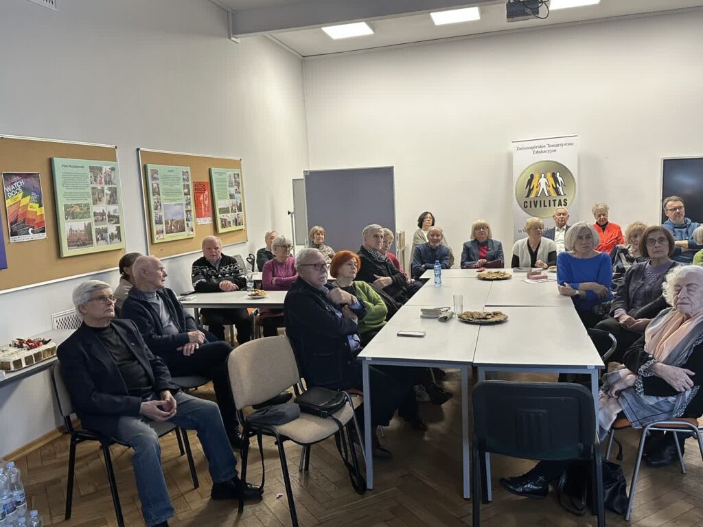 Dyskusje na temat zwycięskiego powstania wielkopolskiego Fot. Kamil Hypki