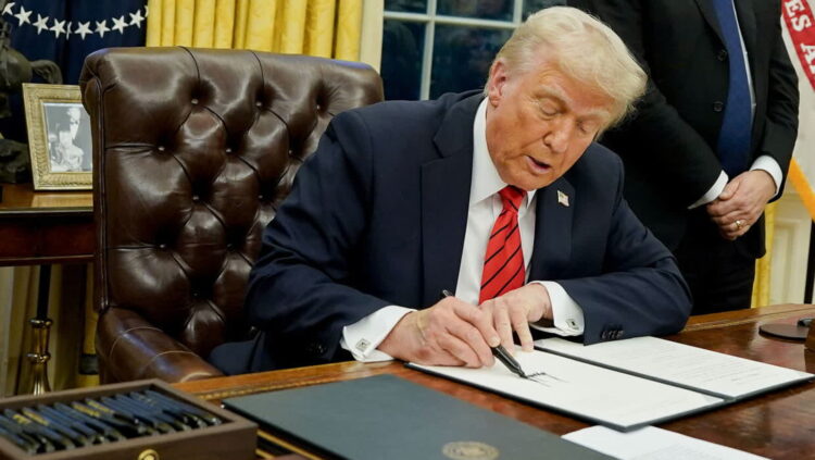 Donald Trump. Fot. PAP/EPA/ALEXANDER DRAGO