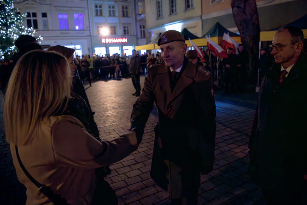 Przysięga wojskowa na zielonogórskim rynku [GALERIA ZDJĘĆ] Radio Zachód - Lubuskie