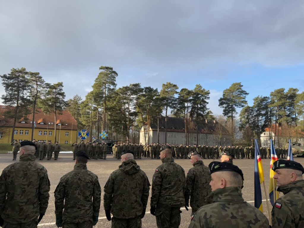 W Wędrzynie pożegnano żołnierzy XVI zmiany PKW Rumunia Radio Zachód - Lubuskie