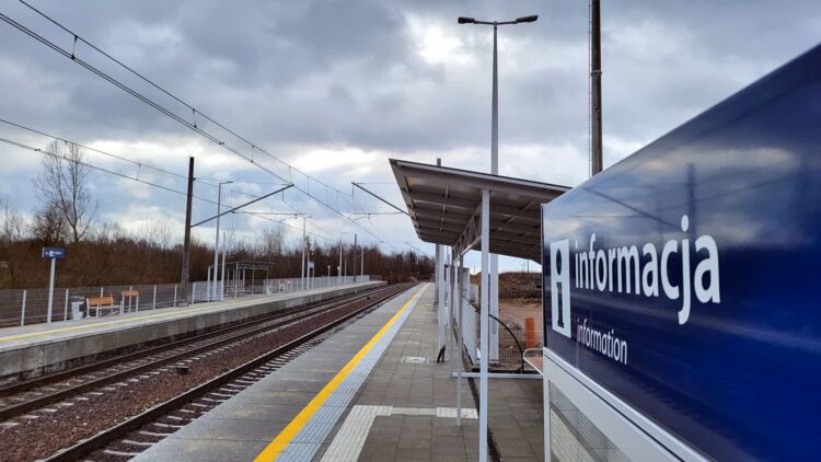 Peron kolejowy - zdj. ilustracyjne (PKP PLK)