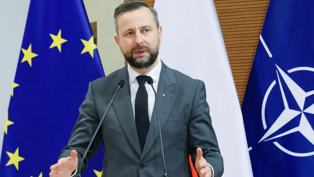 Szef MON o deklaracjach władz Białorusi: w kwestiach bezpieczeństwa na wschodzie należy ufać tylko polskim służbom 1 Wicepremier, minister obrony narodowej Władysław Kosiniak-Kamysz. Fot. PAP/ Rafał Guz