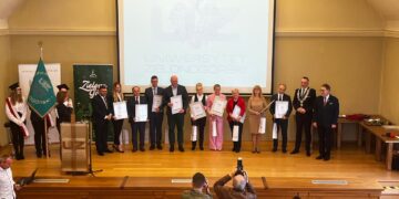 Pracownicy Uniwersytetu Zielonogórskiego uhonorowani przez Prezydenta RP Radio Zachód - Lubuskie