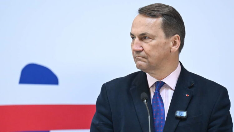 Minister spraw zagranicznych Radosław Sikorski. Fot. PAP/Adam Warżawa