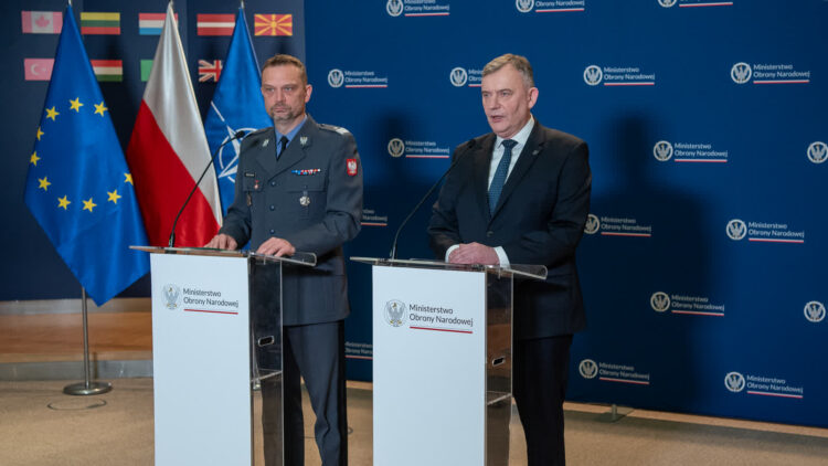 MON: Polska nie zerwała negocjacji z Koreą Południową 9 materiały prasowe MON