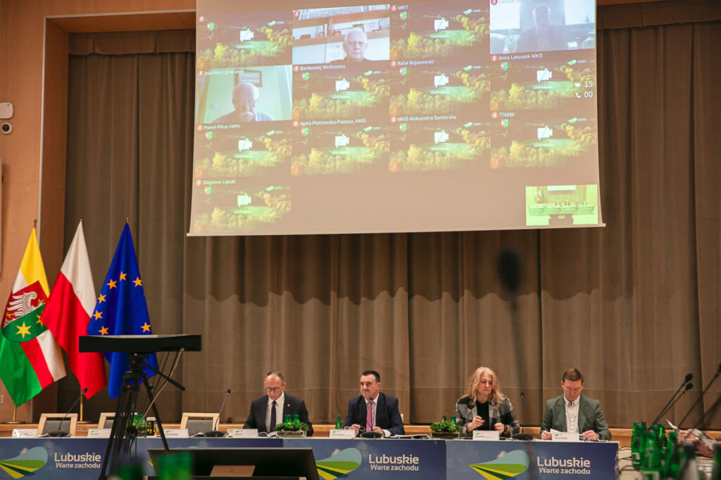 Spór o skład rady Spór o skład rady Radio Zachód - Lubuskie