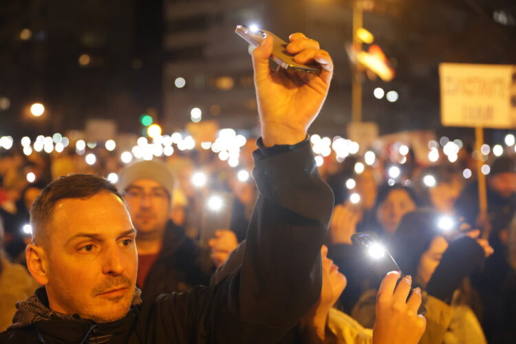 Fot. PAP/EPA/ANDREJ CUKIC