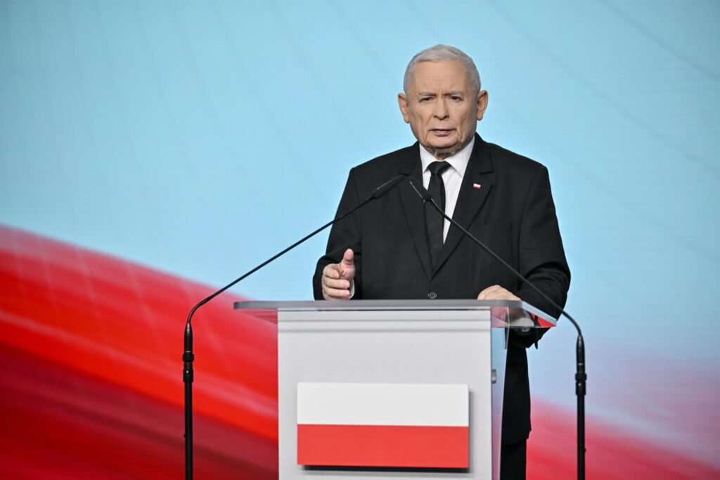 Jarosław Kaczyński, prezes PiS (PAP/EPA/Chris Kleponis / POOL)