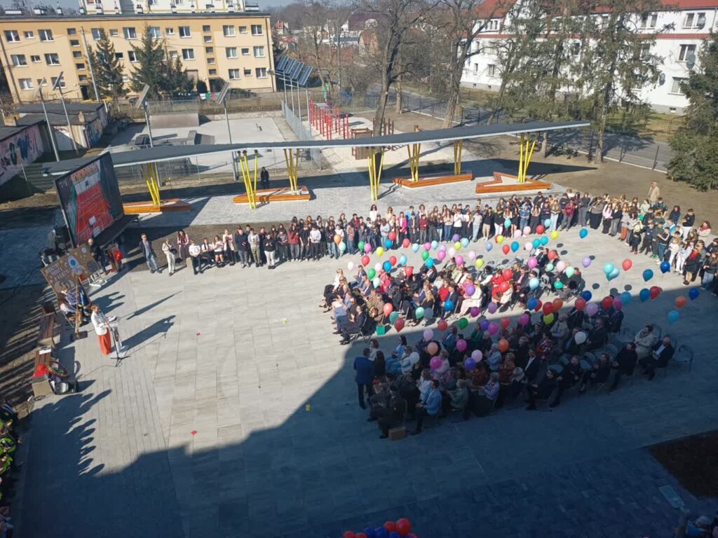 Iłowska szkoła jak nowa fot. K.Gonera