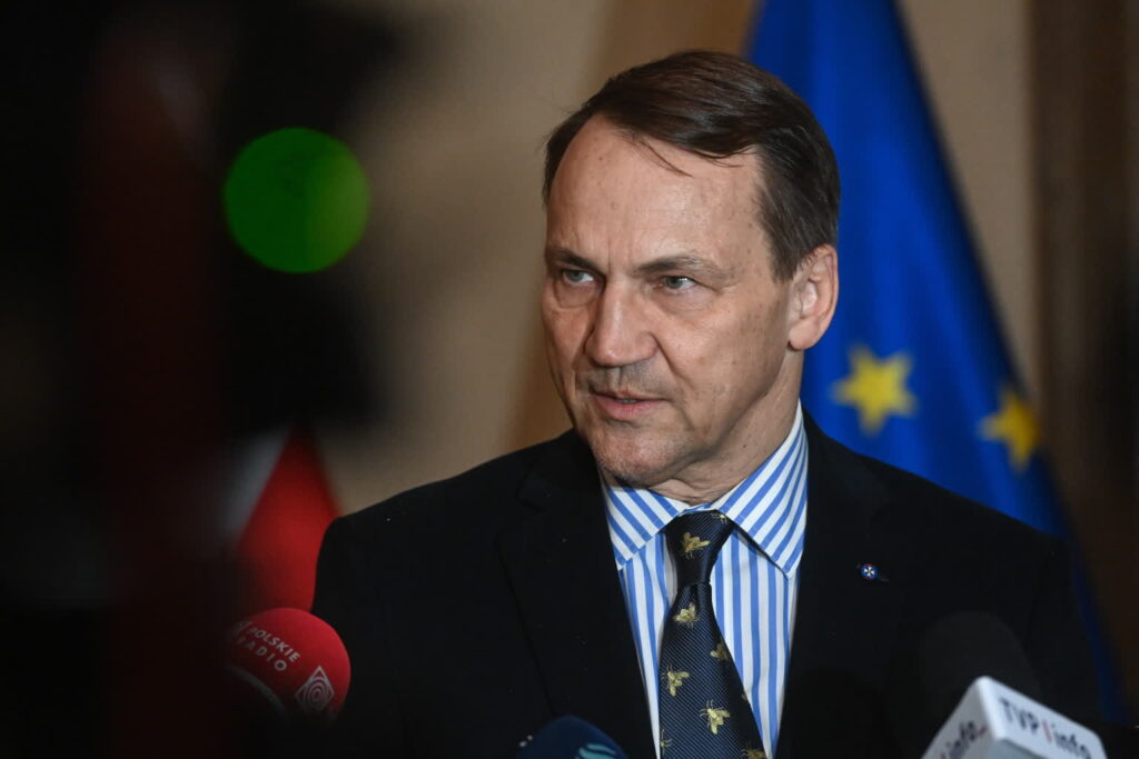Szef MSZ Radosław Sikorski. Fot. PAP/Piotr Nowak