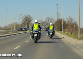 Policjanci na motocyklach wyjechali na drogi Radio Zachód - Lubuskie