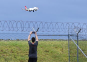 Samolot - zdj. ilustracyjne (PAP/EPA/JONO SEARLE)