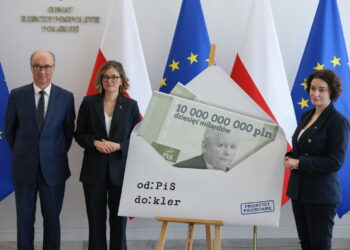 Magdalena Biejat, Włodzimierz Czarzasty oraz Anna Maria Żukowska Fot. PAP/Paweł Supernak