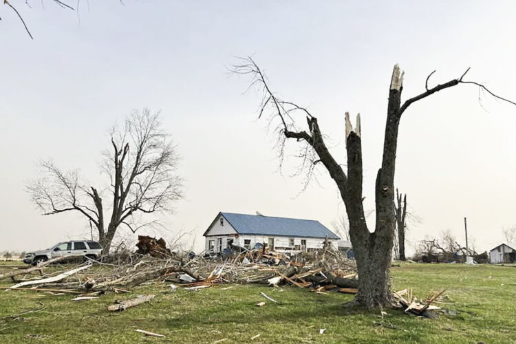 USA USZKODZENIA PO BURZY W MISSOURI. Fot. PAP/EPA/MISSOURI STATE HIGHWAY PATROL / HANDOUT
