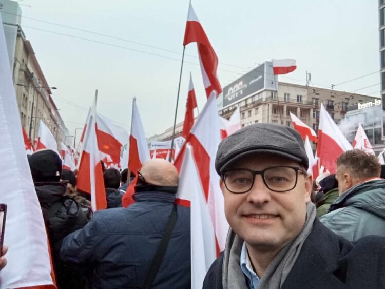 Marcin Romanowski na Marszu Niepodległości w 2024 r. (x.com/RomanowskiPL)