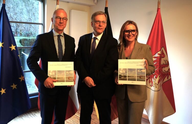 Wizyta studyjna radnych sejmiku lubuskiego w Brukseli (fot. Zdzisław Haczek/Lubuskie.pl)