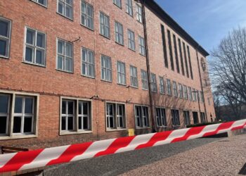 Budynek AWF nieczynny, ale remontu (na razie) nie będzie Radio Zachód - Lubuskie