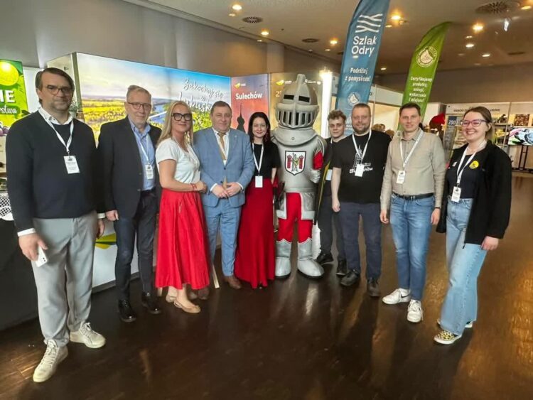 Województwo Lubuskie z nagrodą za najlepsze stoisko na Międzynarodowych Targach Turystyki i Czasu Wolnego we Wrocławiu (mat. prasowe)