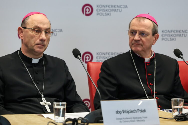 WARSZAWA KONFERENCJA PO 400. ZEBRANIU PLENARNYM KEP. Fot. PAP/Paweł Supernak