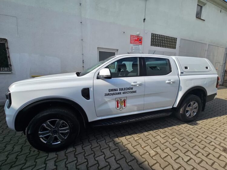 Gmina Sulechów zakupiła nowy samochód terenowy Radio Zachód - Lubuskie