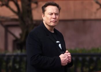 Elon Musk. Fot. PAP/EPA/WILL OLIVER