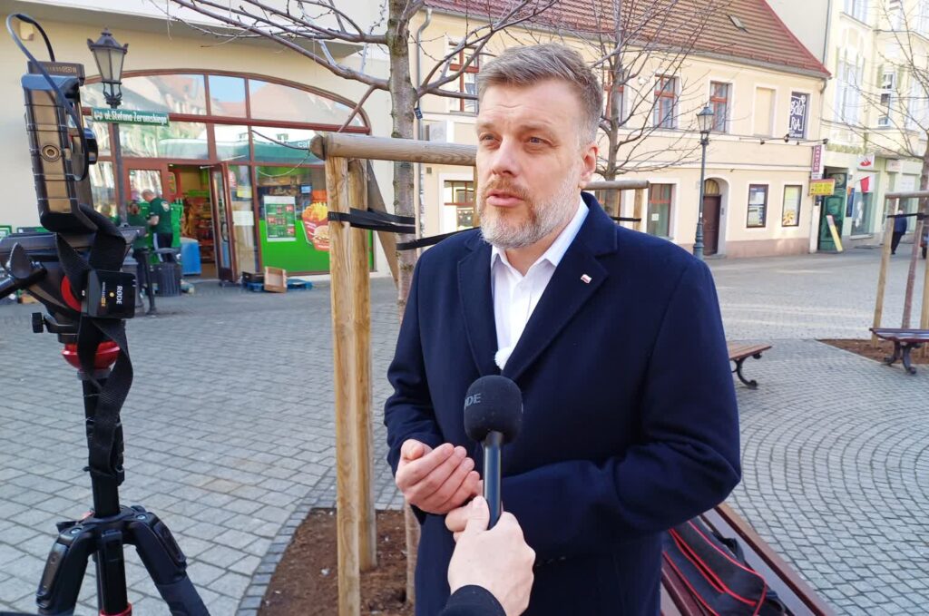 Adrian Zandberg w Zielonej Górze (fot. Piotr Bakselerowicz/Radio Zachód)