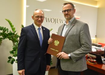 Marek Cebula powołał dr. Piotra Petrasza na konsultanta wojewódzkiego w dziedzinie urologii (fot. LUW)
