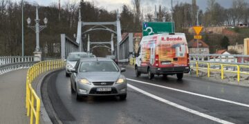 Most w Krośnie Odrzańskim w pełni przejezdny 10 Most w Krośnie Odrzańskim otwarty (UM Krosno Odrzańskie)