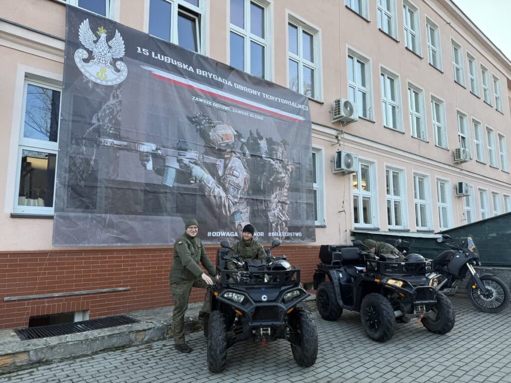 Żołnierze 15. Lubuskiej Brygady WOT spotkali się z dyrektorami szkół Radio Zachód - Lubuskie