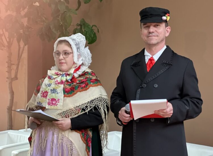 W Dąbrówce zachowują lokalną tradycję Radio Zachód - Lubuskie