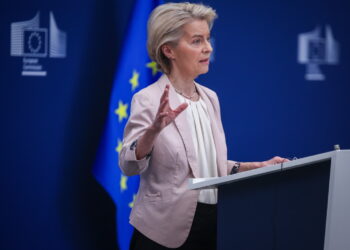 Ursula von der Leyen. Fot. PAP/EPA/OLIVIER MATTHYS
